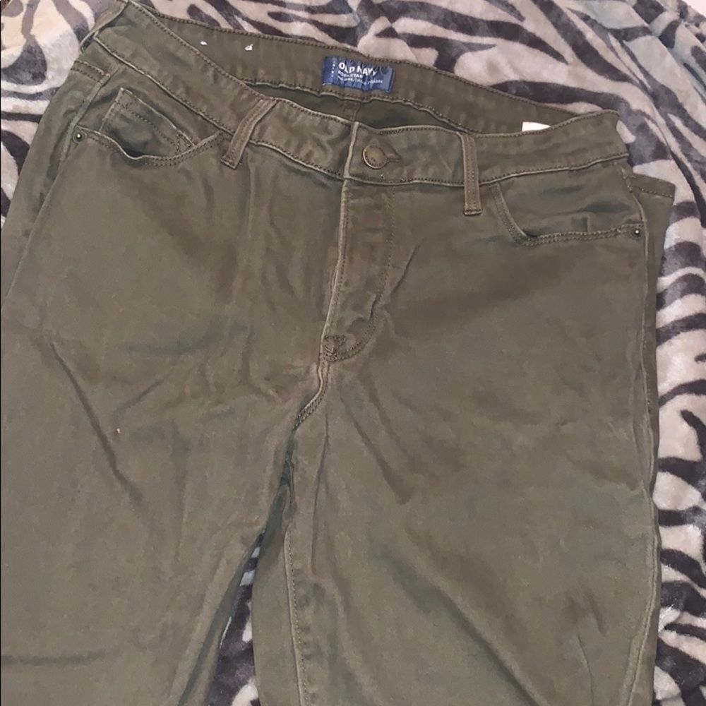 Old navy Olive mid-rise